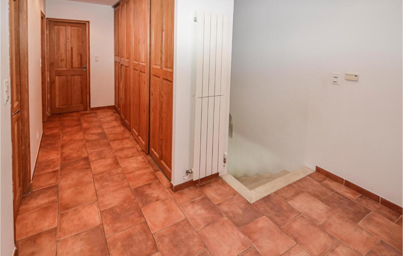 3 Bedroom Awesome Home In Chateuneuf De Gadagne Chateauneuf-de-Gadagne Экстерьер фото